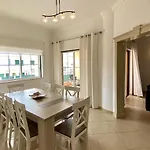 Globo By Check-in Portugal * אלבופיירה