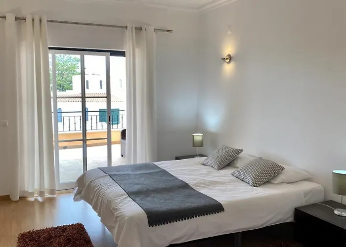 Globo By Check-in Portugal * Албуфейра